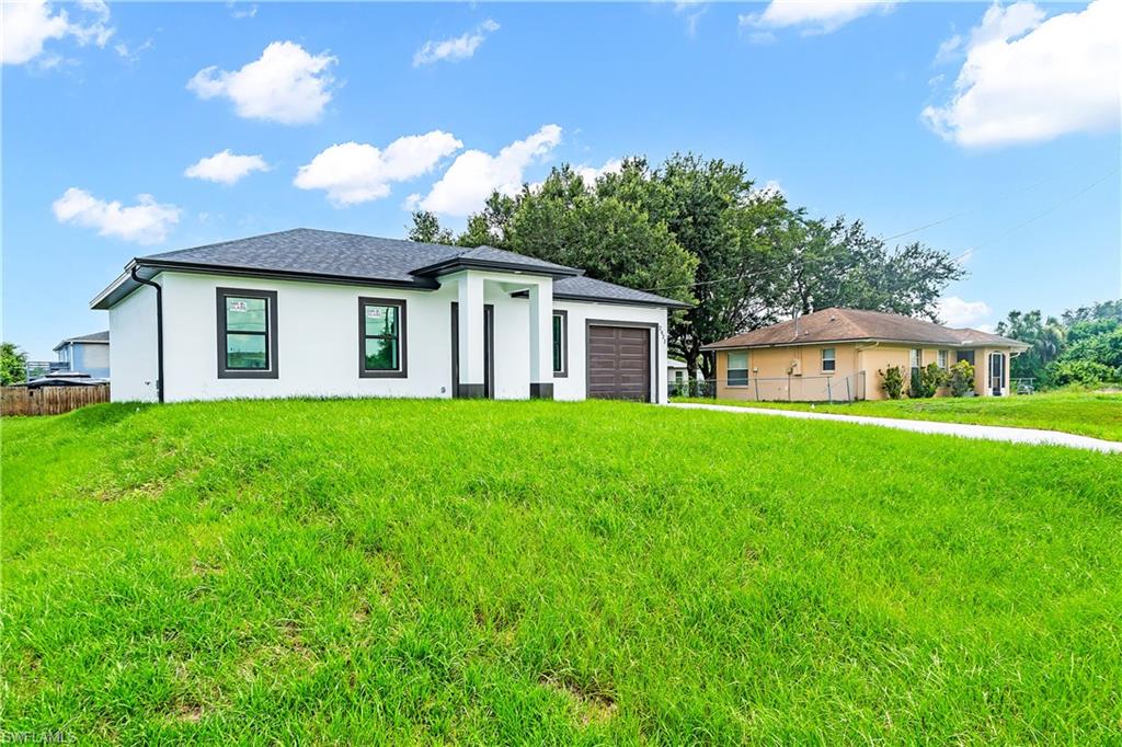 LEHIGH ACRES - Residential