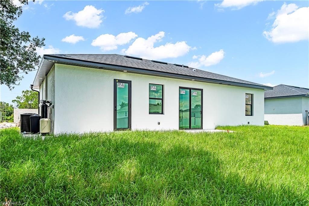 LEHIGH ACRES - Residential