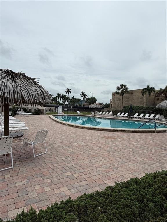 SEVEN LAKES - Residential