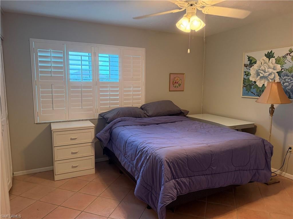 SEVEN LAKES - Residential