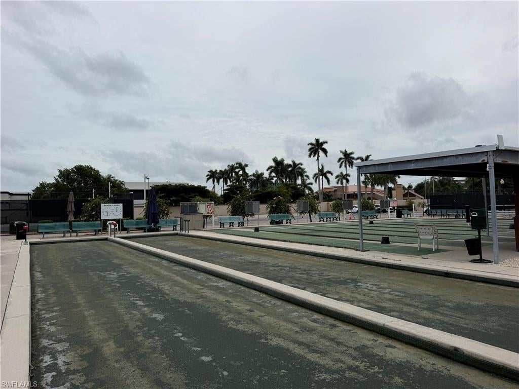 SEVEN LAKES - Residential