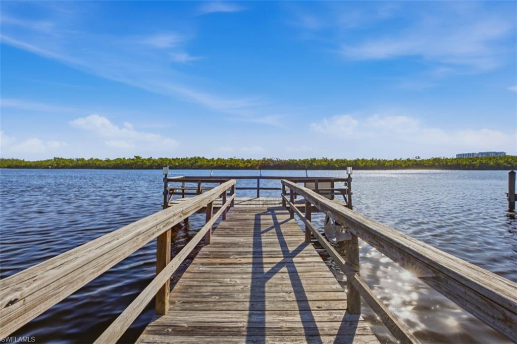 MARINERS COVE - Residential