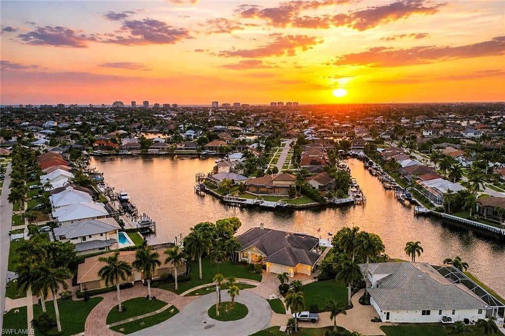 MARCO ISLAND - Residential