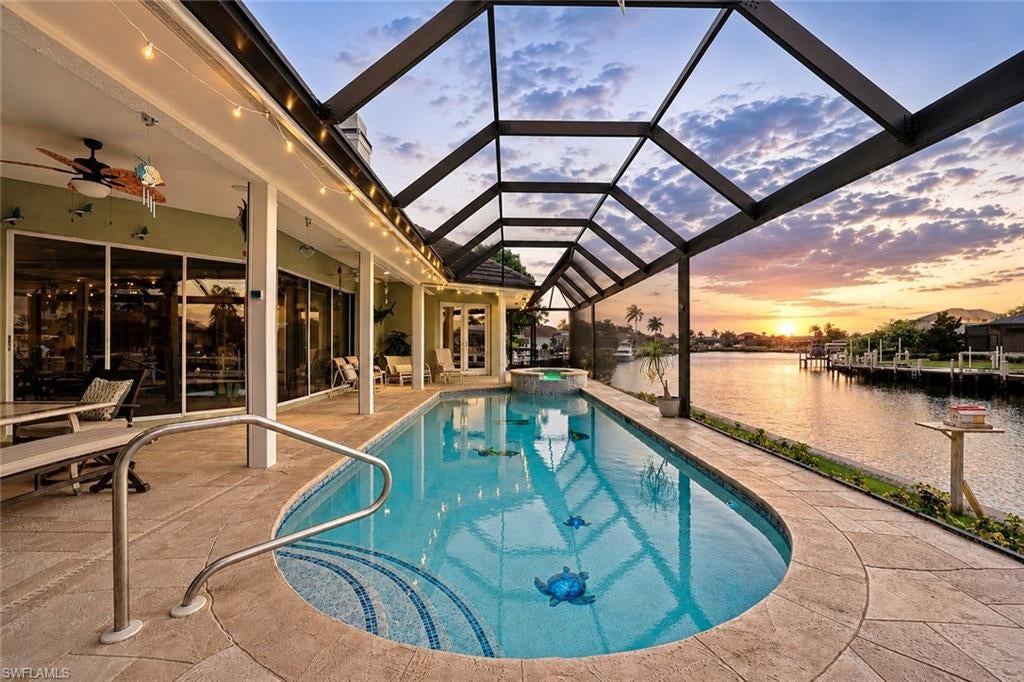 MARCO ISLAND - Residential