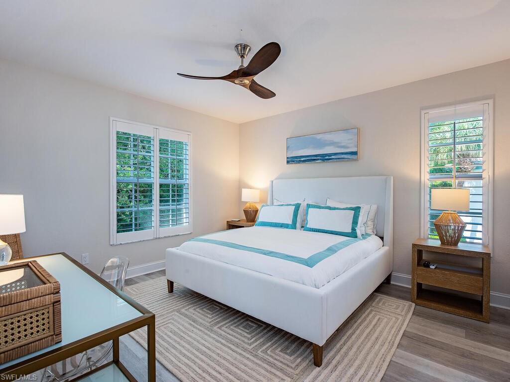 LAUREL OAKS AT PELICAN BAY - Residential
