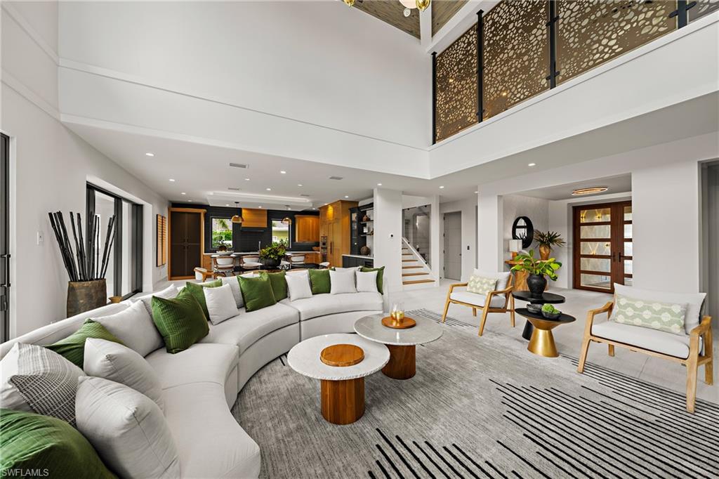 LAKE PARK - Residential