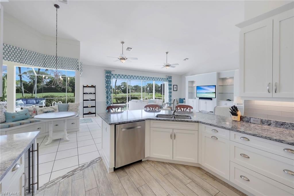 HIGHLAND WOODS - Residential