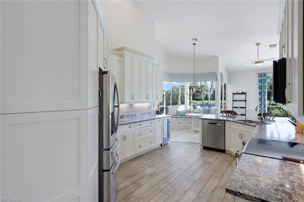 HIGHLAND WOODS - Residential
