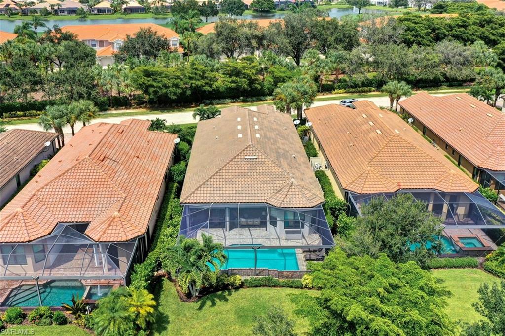 PEBBLE POINTE - Residential