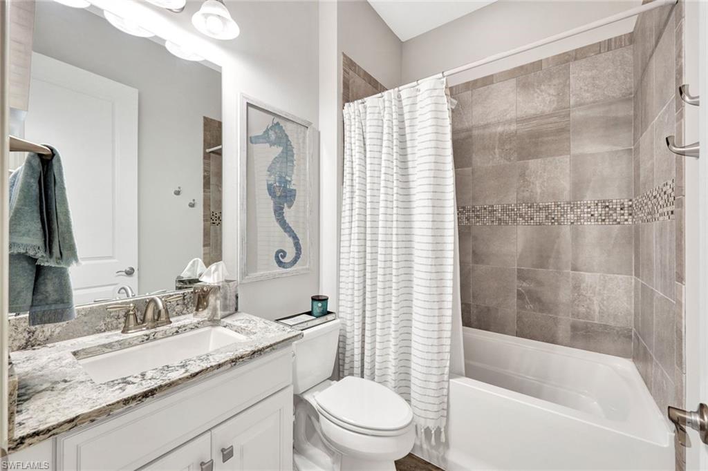 PEBBLE POINTE - Residential