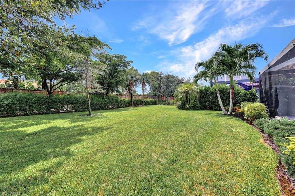 PEBBLE POINTE - Residential