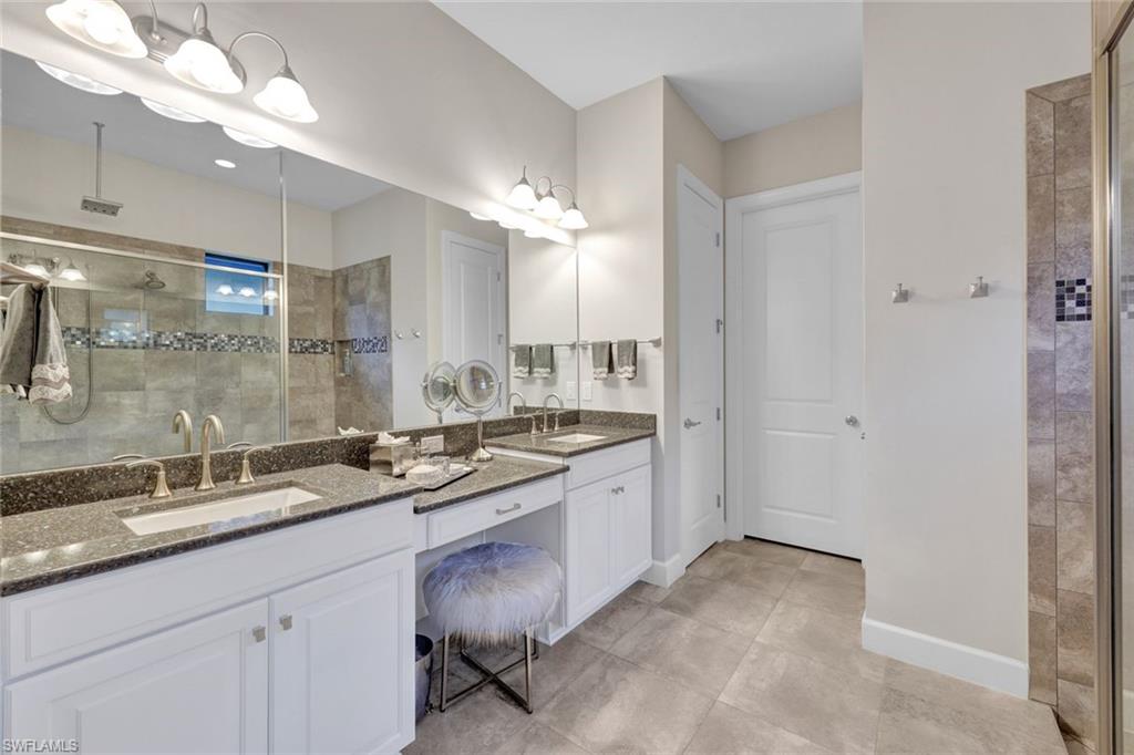 PEBBLE POINTE - Residential