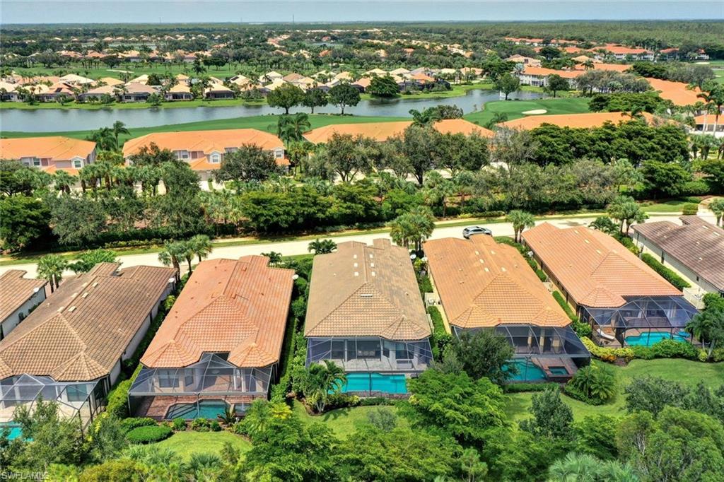 PEBBLE POINTE - Residential