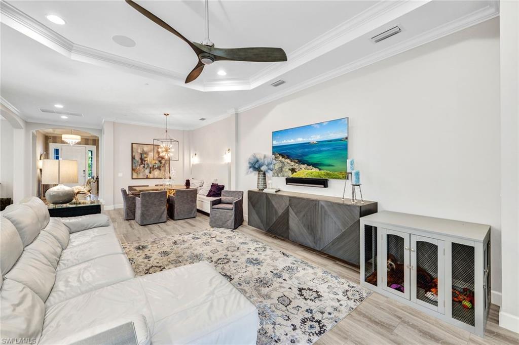 PEBBLE POINTE - Residential