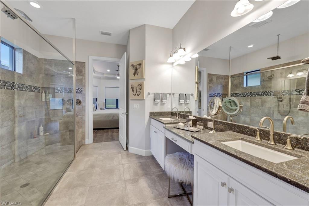 PEBBLE POINTE - Residential