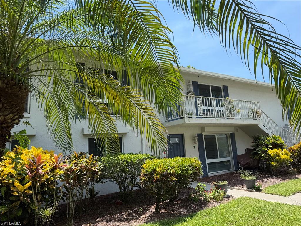 GLADES COUNTRY CLUB - Residential
