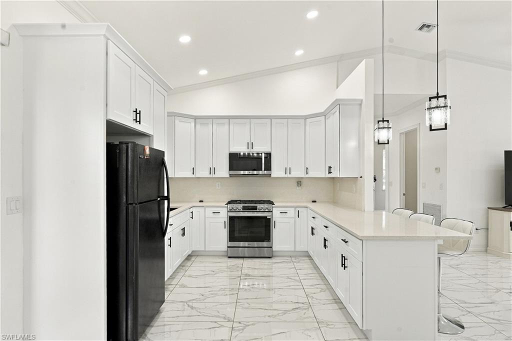 MONTURA RANCH ESTATES - Residential