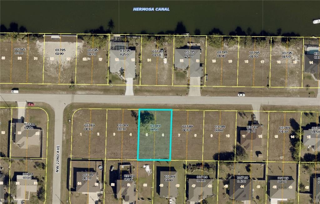 CAPE CORAL - Land