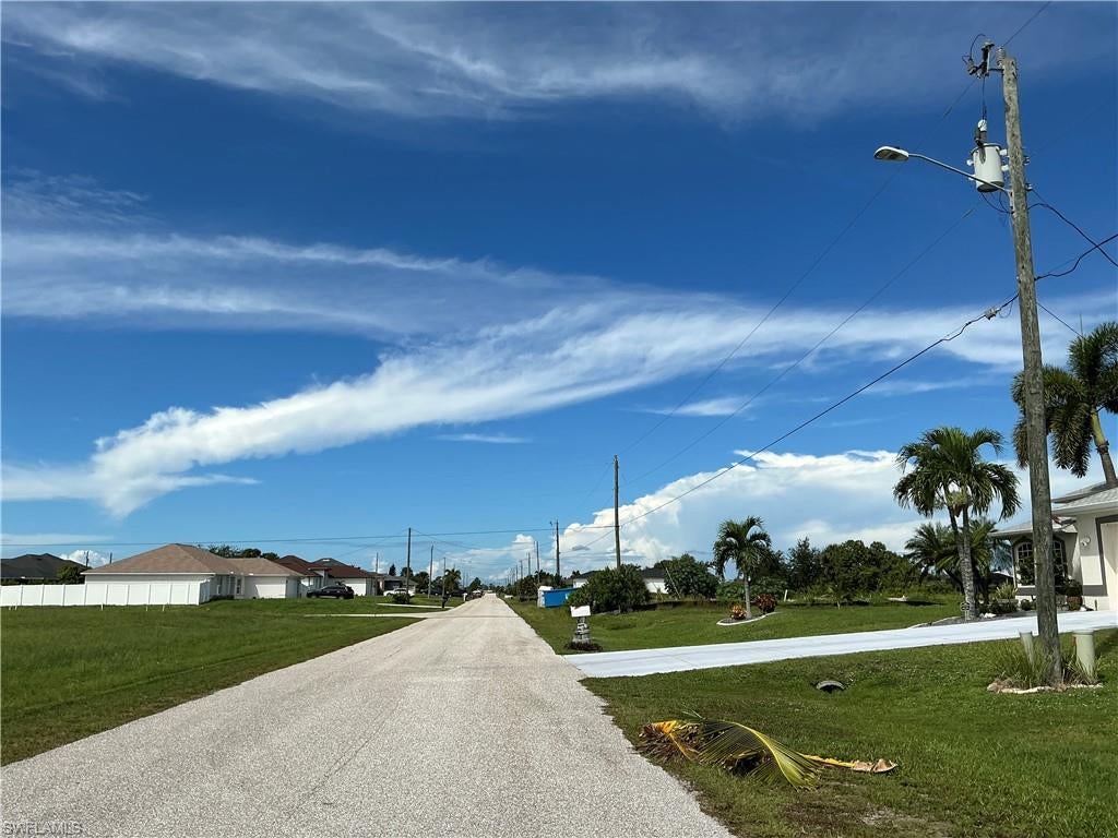 CAPE CORAL - Land
