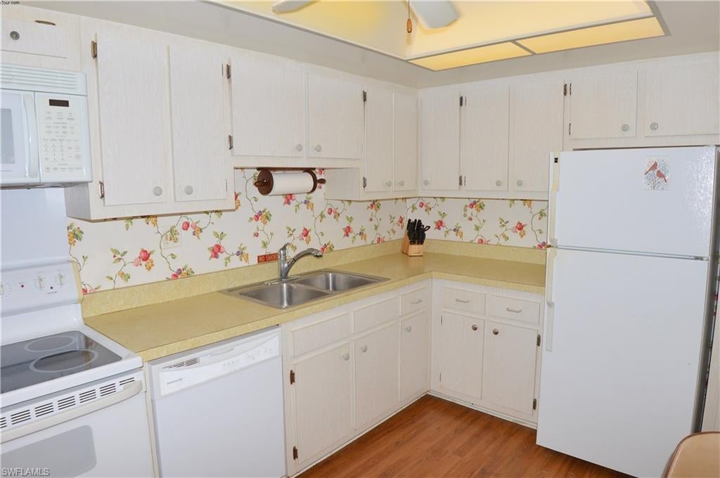 CRECIENTE CONDO NORTH - Residential