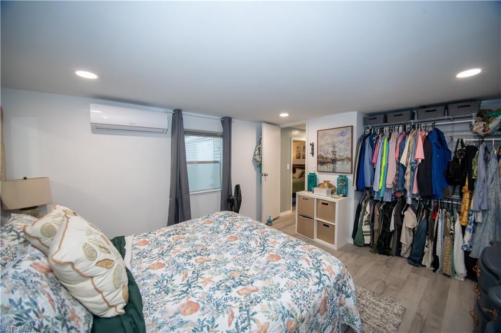 FLAMINGO BAY - Residential