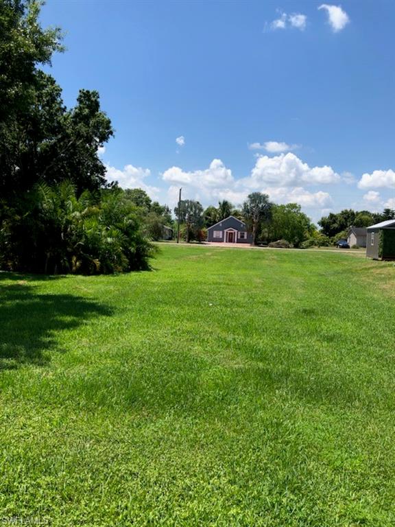 MOORE HAVEN - Land