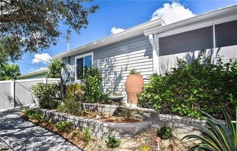 BONITA SPRINGS - Residential Lease