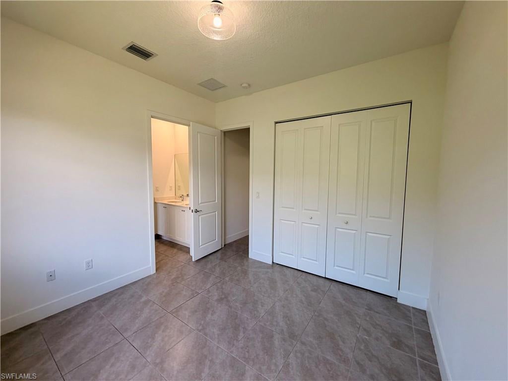 MAPLE RIDGE - Residential