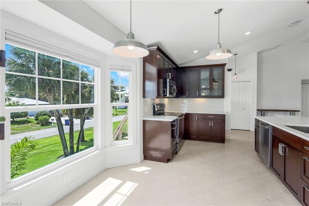 BONITA FARMS - Residential
