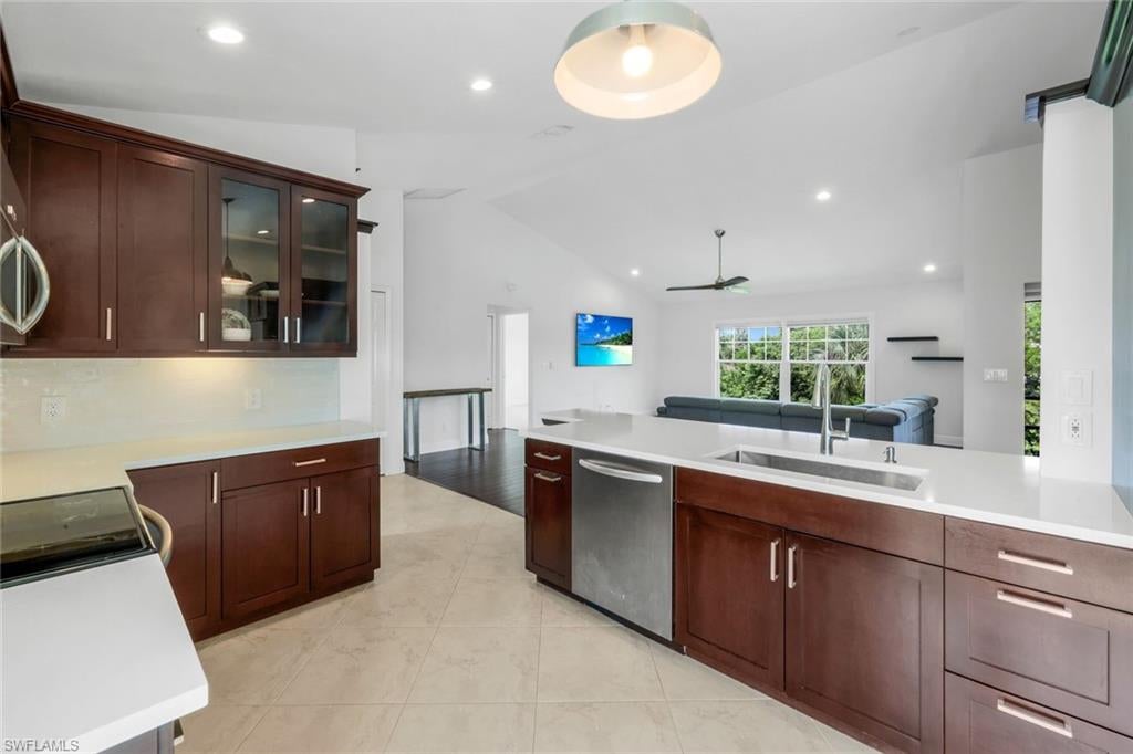 BONITA FARMS - Residential