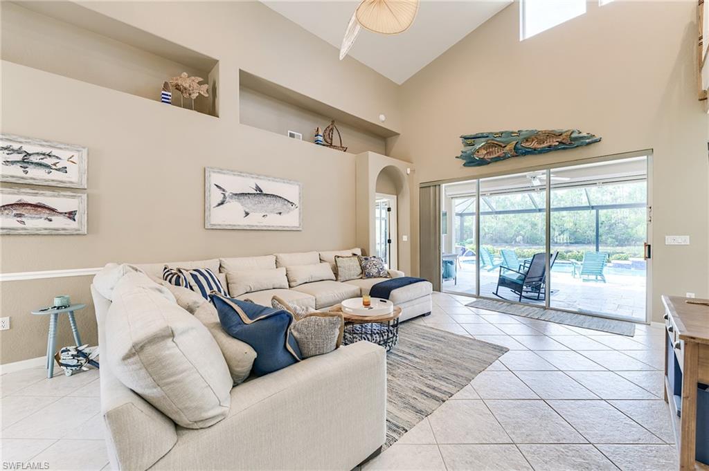 OAK STRAND - Residential
