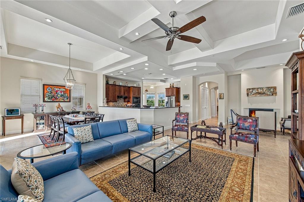 AVELLINO ISLES - Residential