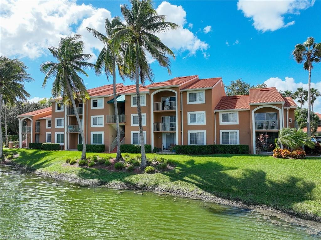 THE ENCLAVE AT NAPLES - Residential