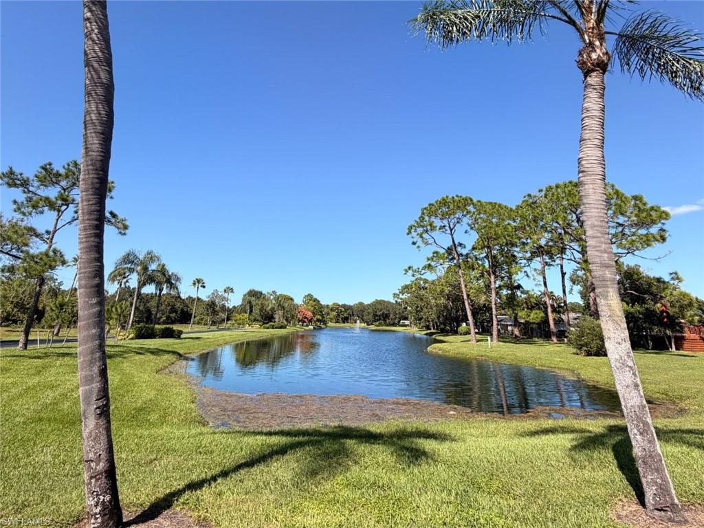BAY POINTE YACHT & RACQUET CLUB - Residential
