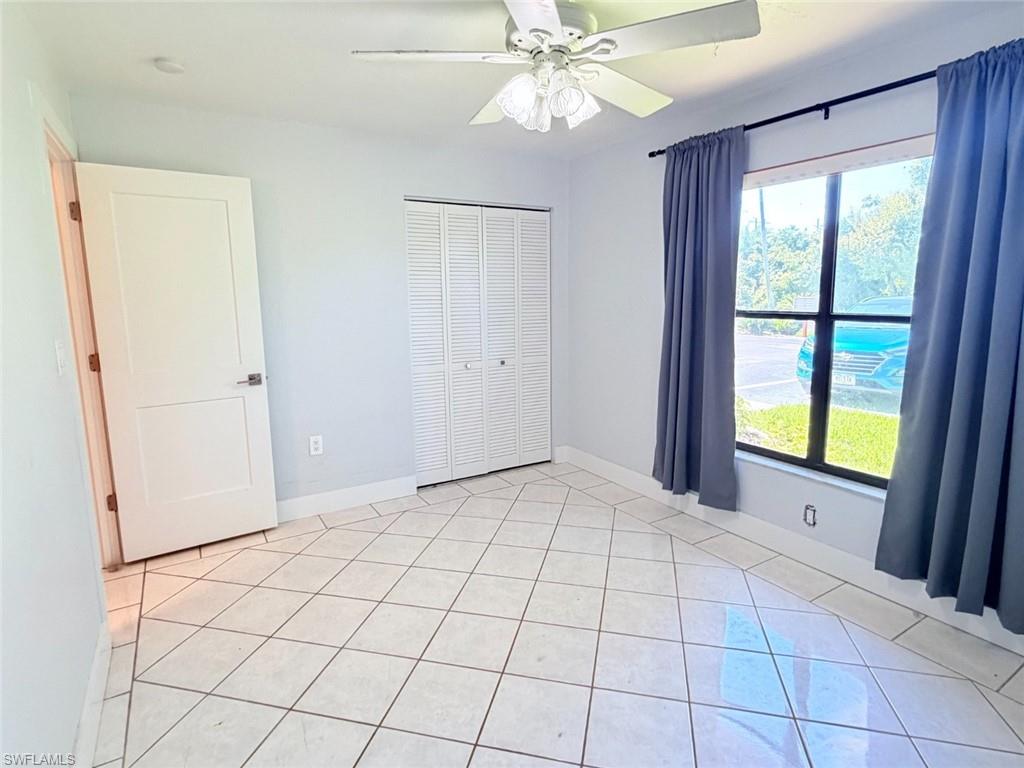 BAY POINTE YACHT & RACQUET CLUB - Residential