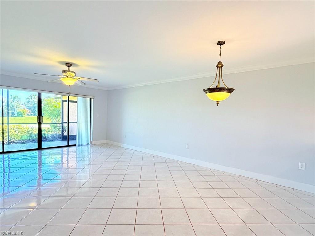 BAY POINTE YACHT & RACQUET CLUB - Residential