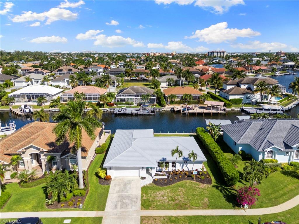 MARCO ISLAND - Residential