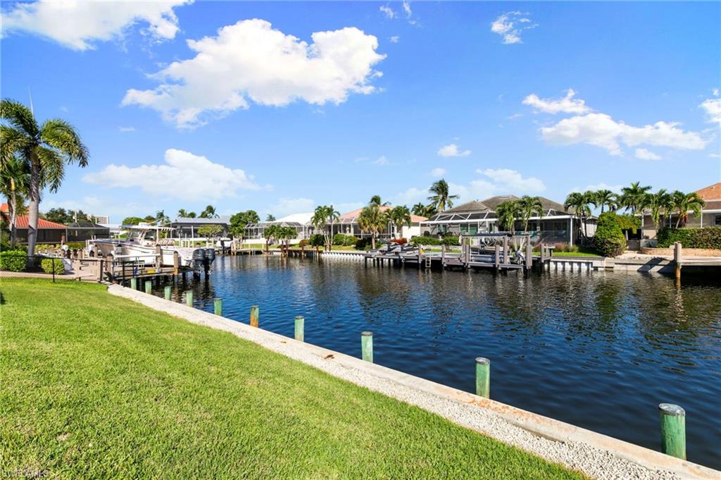 MARCO ISLAND - Residential