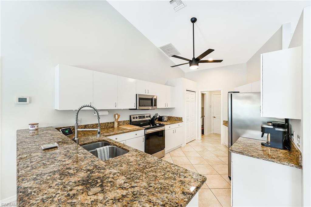 BERKSHIRE LAKES - Residential Lease