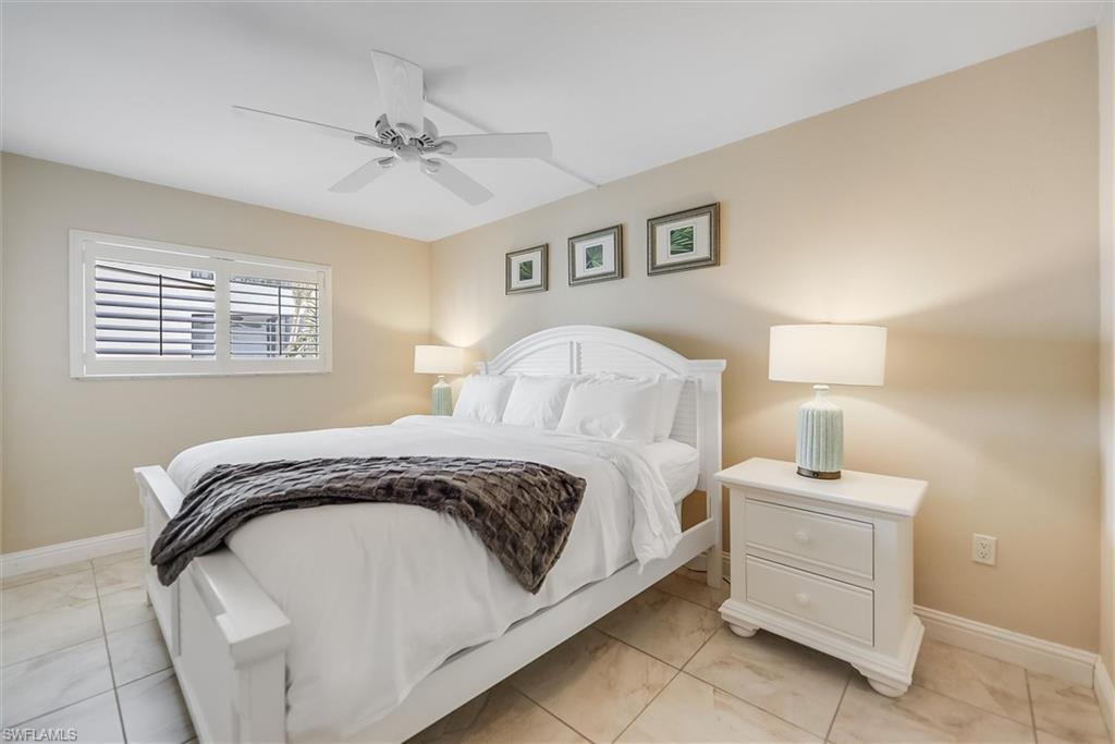 TENNIS VILLAS - Residential