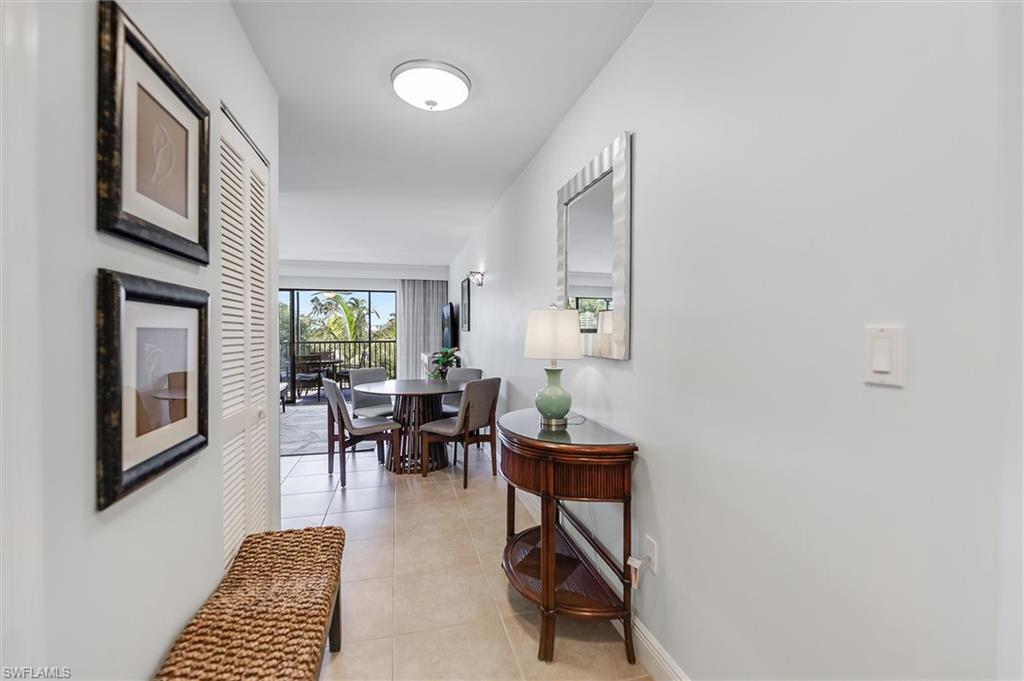 TENNIS VILLAS - Residential