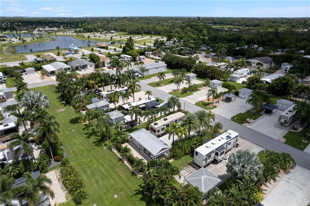 CYPRESS WOODS RV RESORT - Land