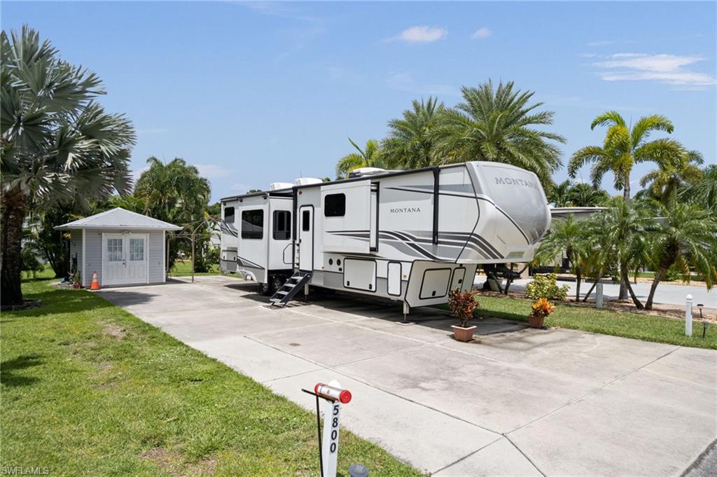 CYPRESS WOODS RV RESORT - Land