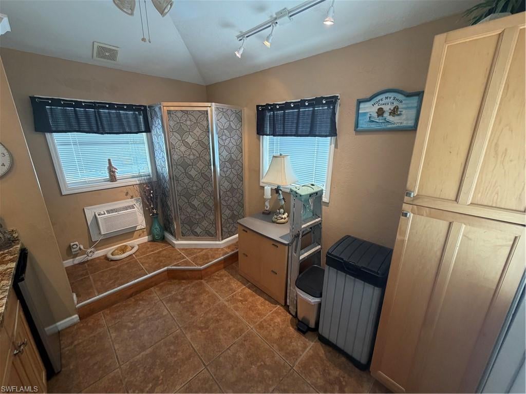 CYPRESS WOODS RV RESORT - Land