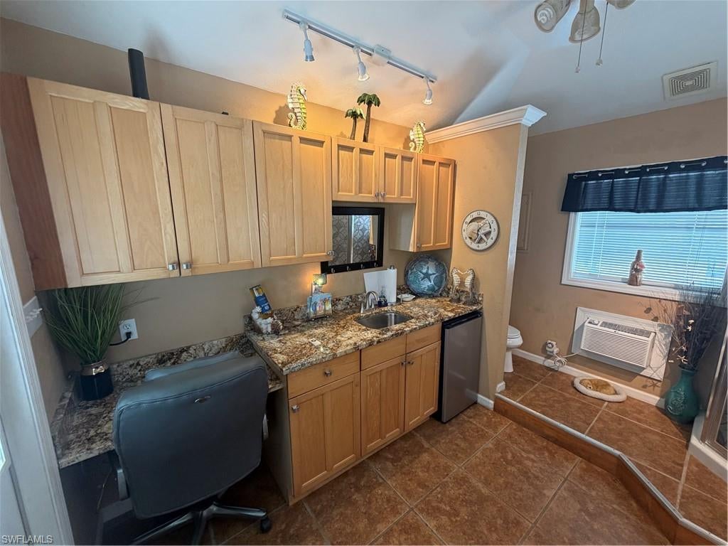 CYPRESS WOODS RV RESORT - Land
