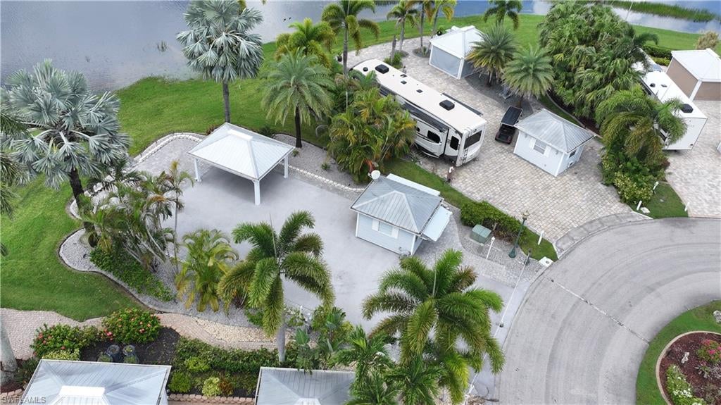 CYPRESS WOODS RV RESORT - Land