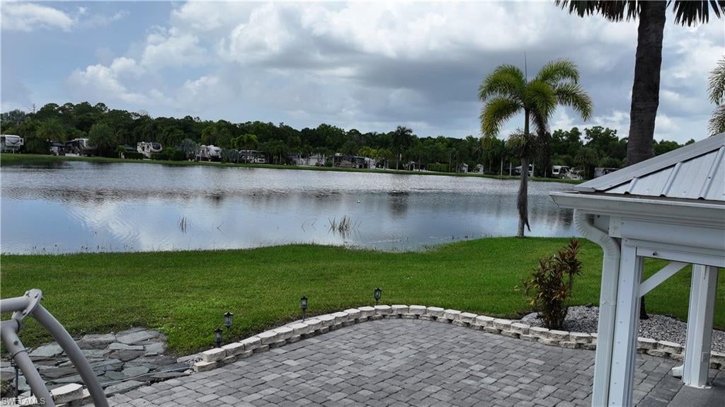 CYPRESS WOODS RV RESORT - Land