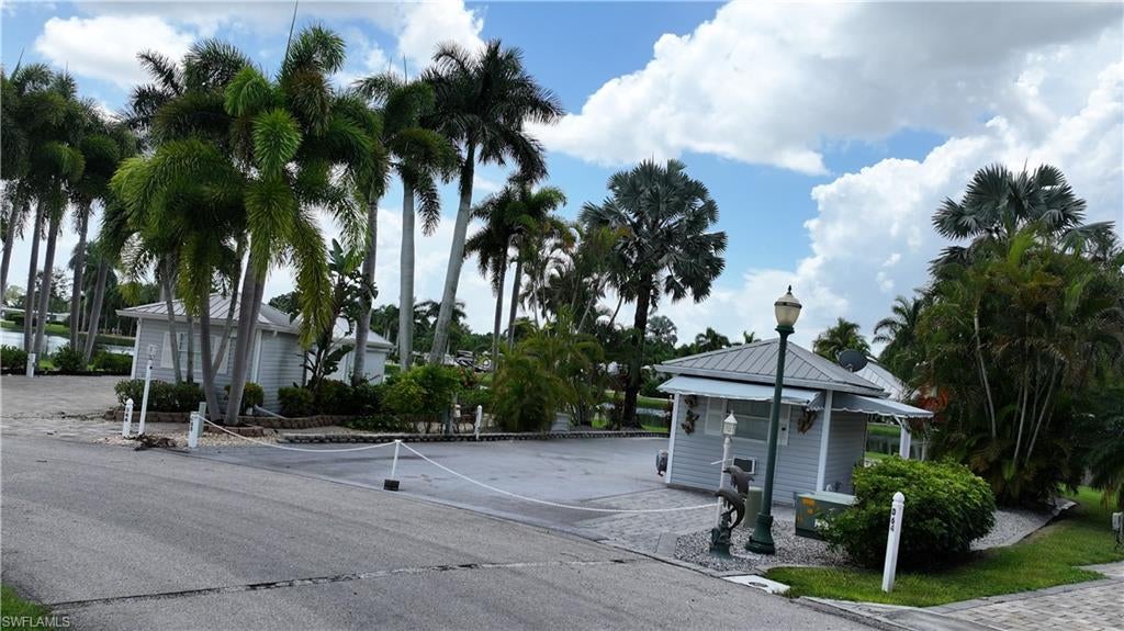 CYPRESS WOODS RV RESORT - Land