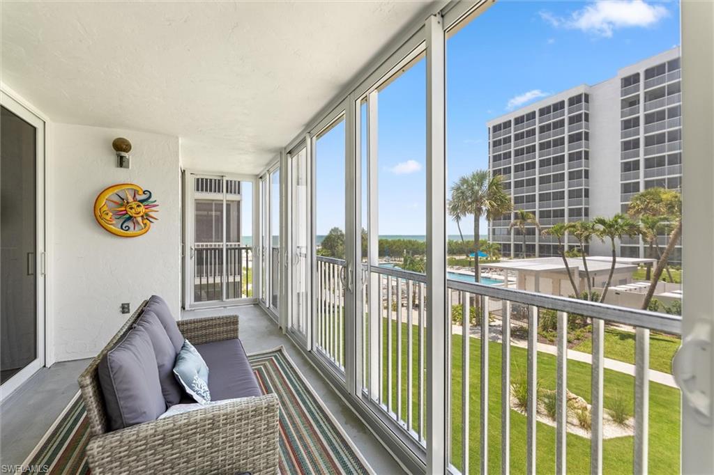 CRECIENTE CONDO SOUTH - Residential