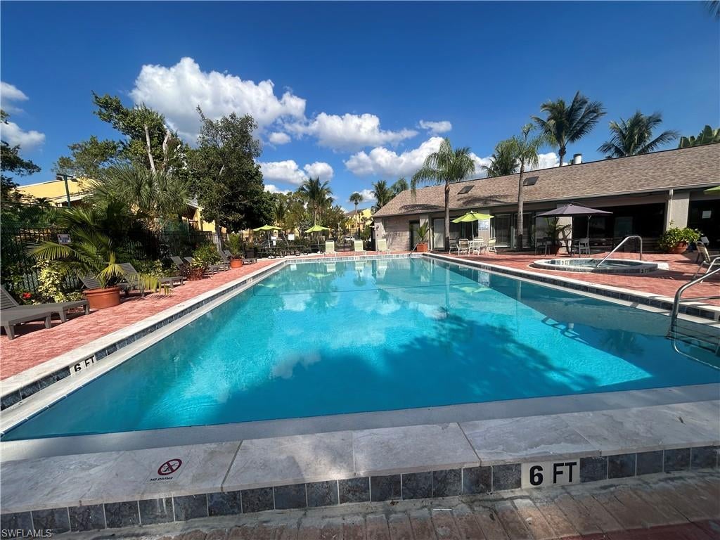 VILLAGE CREEK - Residential